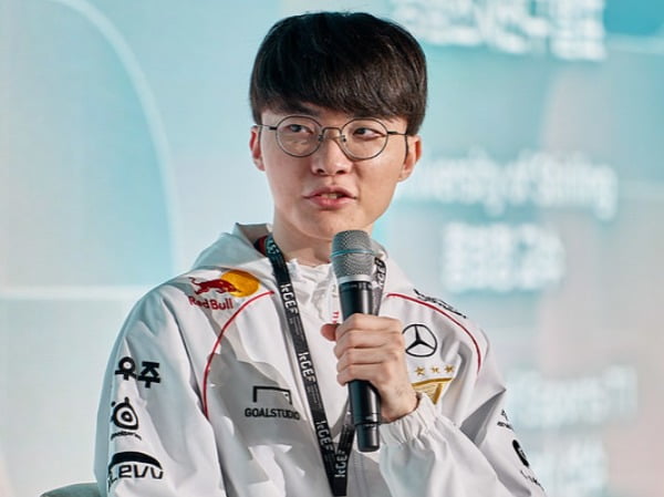 【观点】巴萨踢的不好但也有完胜机会，到底是谁低级了？