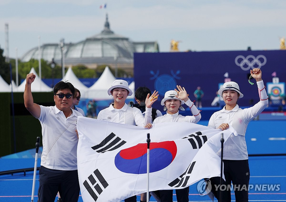 替补上演帽子戏法！美职联官方：梅西当选本场比赛MVP