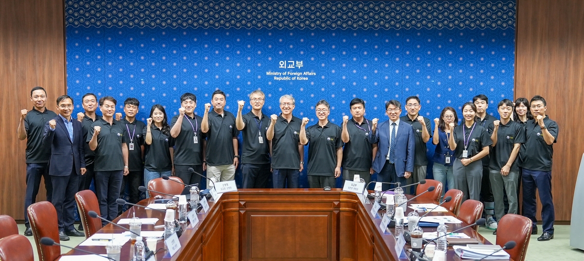 卡里乌斯：萨拉赫上次续约时，据说他薪水是队内第二高球员两倍多