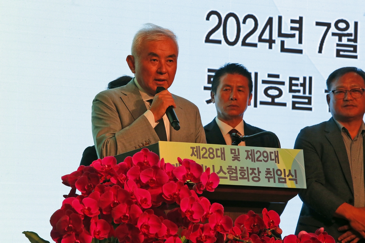 错失金球奖引连锁反应！维尼修斯损失百万奖金，或离开西甲