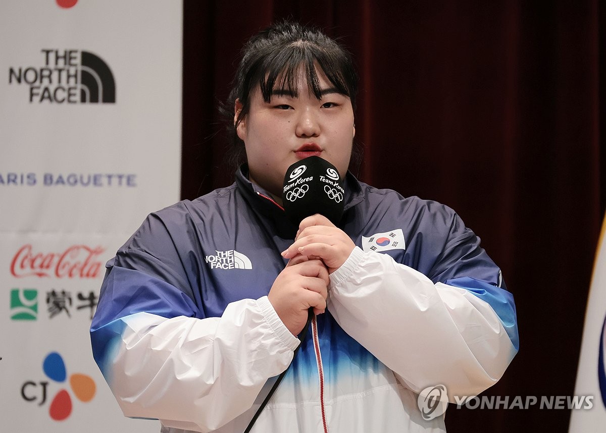 伊普斯维奇vs埃弗顿全场数据：射门数13-11，射正数2-8